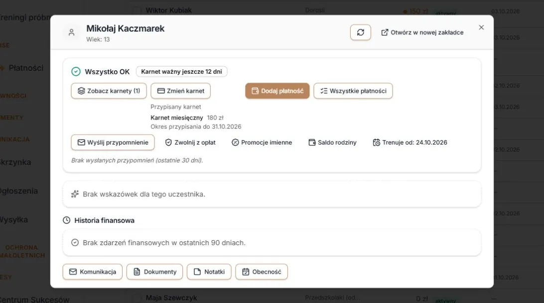 Zapisane zwolnienie — jeden karnet, brak długu i brak fikcyjnej wpłaty w historii